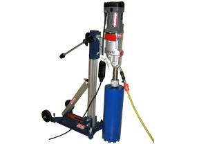 Diamantboormachine op statief
